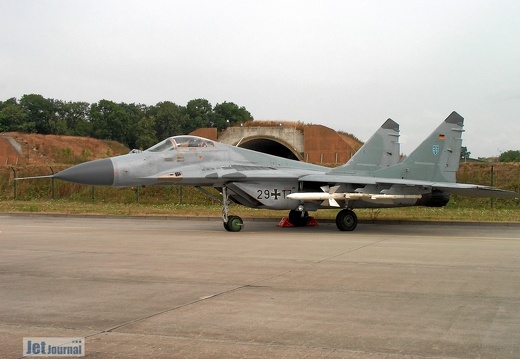 29+17 MiG-29G