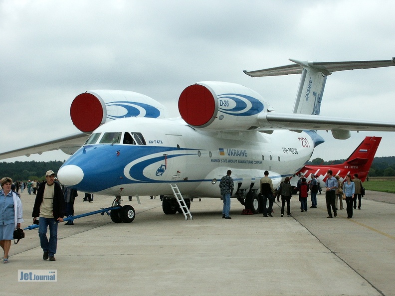 Antonow An-74 TK-200, UR-74038
