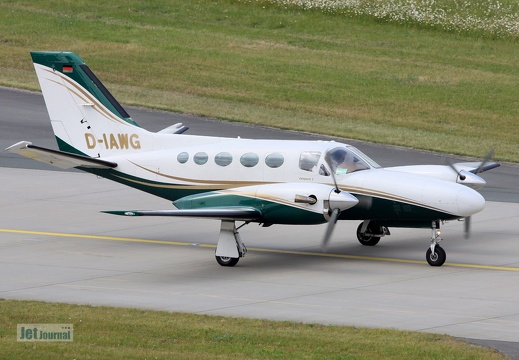 Cessna 425