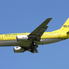 D-AHLN, Boeing B737-5K5, HLX