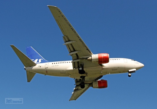 LN-RCW B737-683 SAS