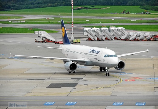 D-AIZB A320-214 Lufthansa HAM