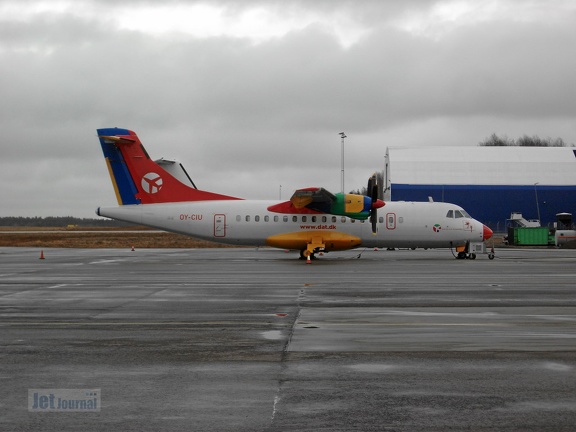 OY-CIU ATR42-300 DAT