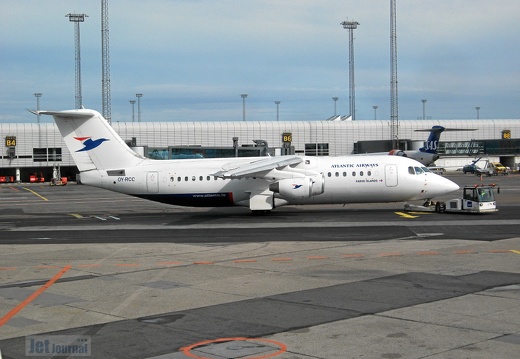 OY-RCC BAe Avro RJ100 Atlantic Airways