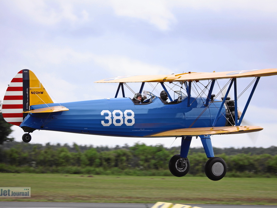 N60HW / 388, Boeing A75N1 / PT-17 Stearmen (1771 visite) Flugplatz Uelzen N60HW / 388, Boeing A75N1 / PT-17 Stearmen