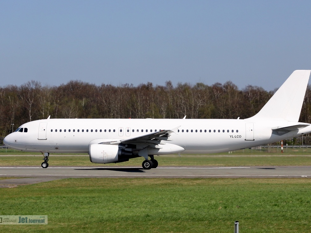 YL-LCO, Airbus A320 