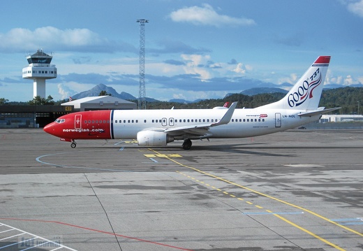 LN-NOL B737-8Q8 Norwegian BGO