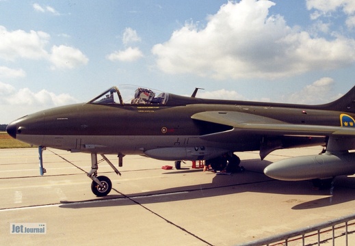 Hawker Hunter, 9 gelb