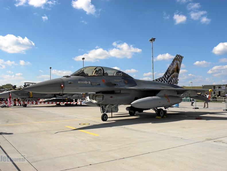 FB-18 F-16BM BAC