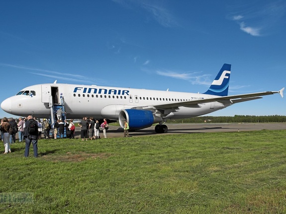 OH-LXB A320-214 Finnair KAU