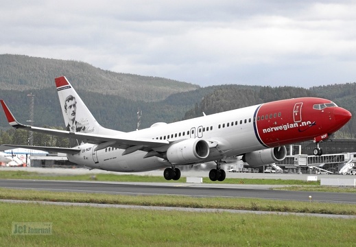 LN-NOF B737-86N Norwegian