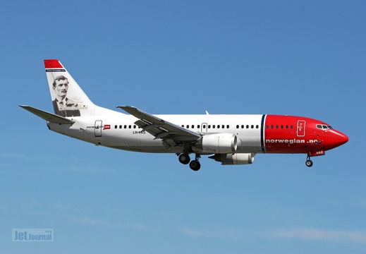 LN-KKS B737-33A Norwegian Air Shuttle