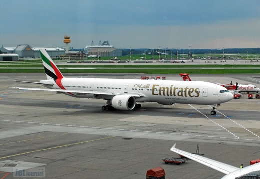 A6-EGG B777-31HER Emirates HAM