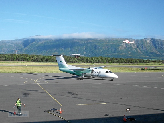 LN-WIG DHC-8 103 Widerøe Brønnøysund