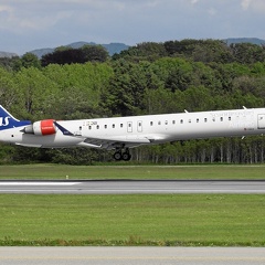 OY-KFG CRJ-900ER SAS Maria Viking