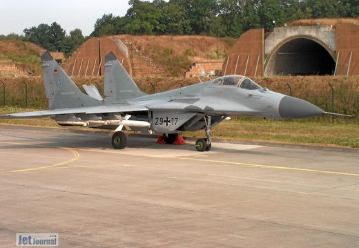 29+17 MiG-29G