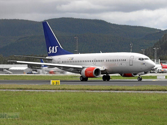 LN-RRN B737-783 SAS