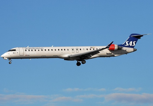 OY-KFL CRJ-900