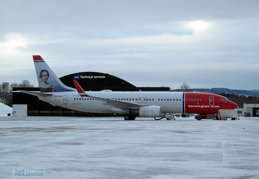 LN-NOP B737-86N Norwegian TRD