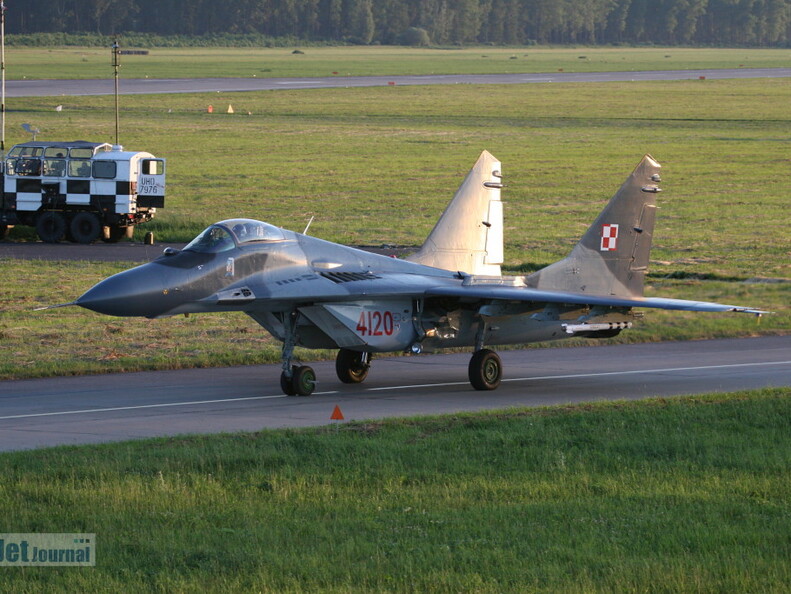 4120 MiG-29G 41elt ex 29+18 ex 777