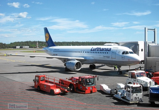 D-AIQN A320-211 LH HEL