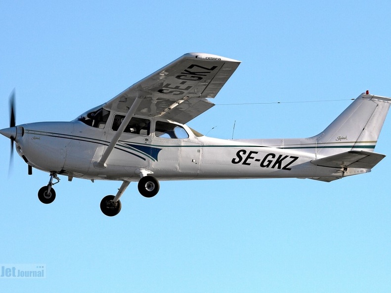 SE-GKZ Cessna F172M Luleå