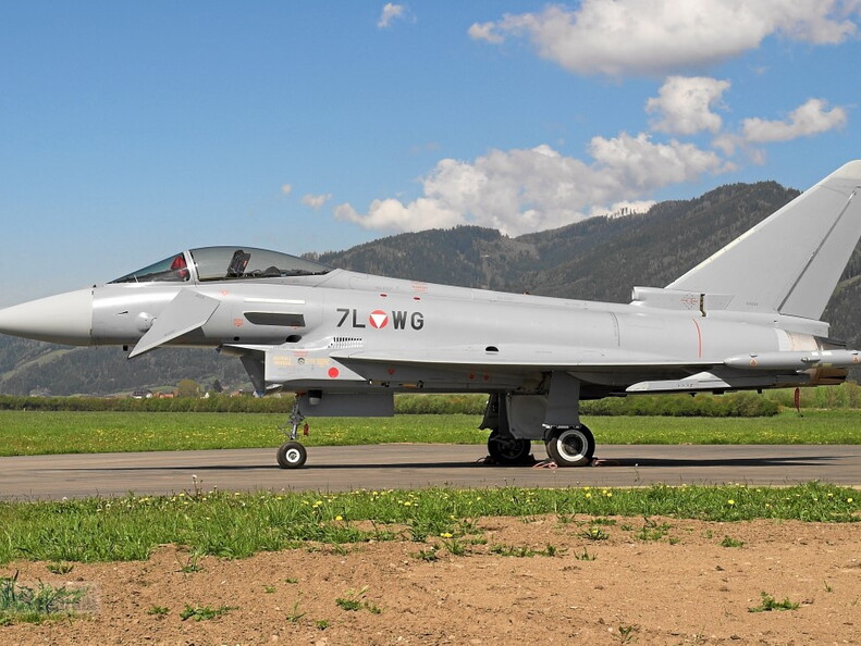 7L-WG EF2000 Zeltweg
