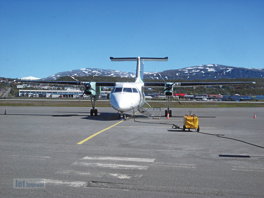 LN-WIL DHC-8 103 Widerøe Tromsø