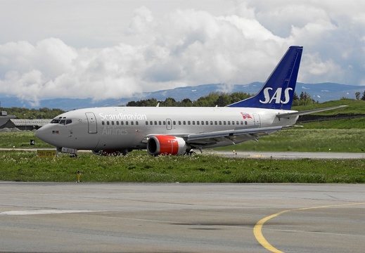 LN-BUG B737-505 SAS Norge BOO