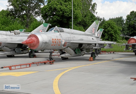 9975 MiG-21bis Malbork