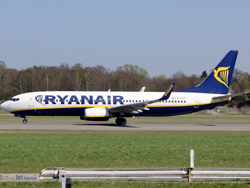 EI-ESP, Boeing 737-8AS, Ryanair