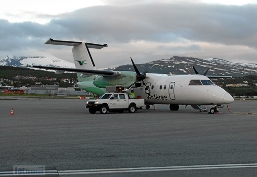 LN-WIU DHC-8-102A Widerøe TOS