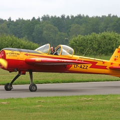 LY-AZZ, Jak-55