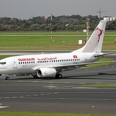 TS-IOL B737-6H3 Tunisair