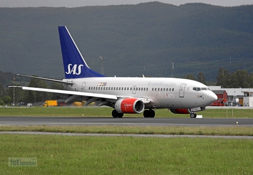 LN-RRD B737-683 SAS