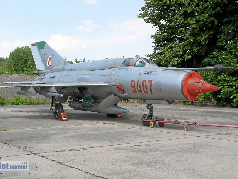 9407 MiG-21bis Malbork