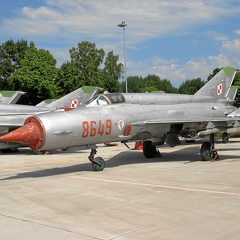 8649 MiG-21bis Malbork