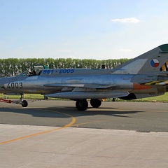 4003 MiG-21MFN 211tl