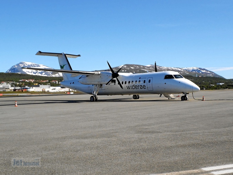 LN-WFD DHC-8 311B Widerøe TOS