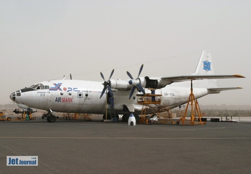 UR-TSI AN-12BP KhorsAircompany