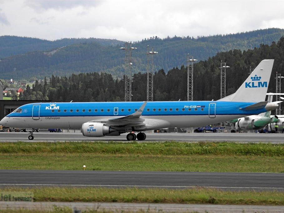 PH-EXB Embraer 190STD KLM Cityhopper (882 visites) PH-EXB Embraer 190STD KLM Cityhopper