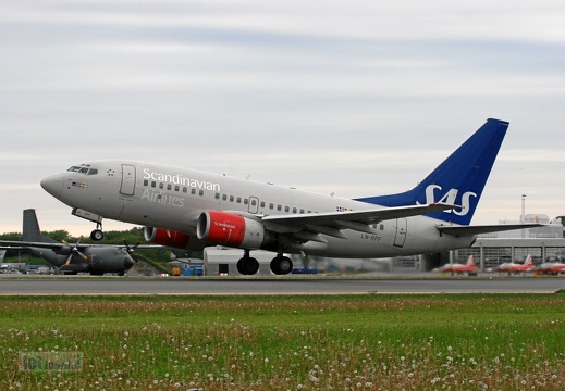 LN-RPF B737-683 SAS Norge