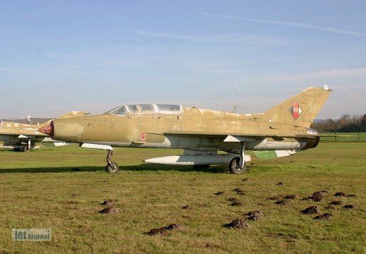 251, MiG-21U-400