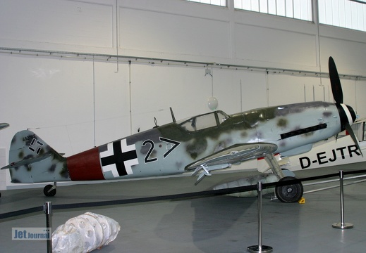 2 schwarz, Messerschmitt Bf-109 G-14 Teilreplica