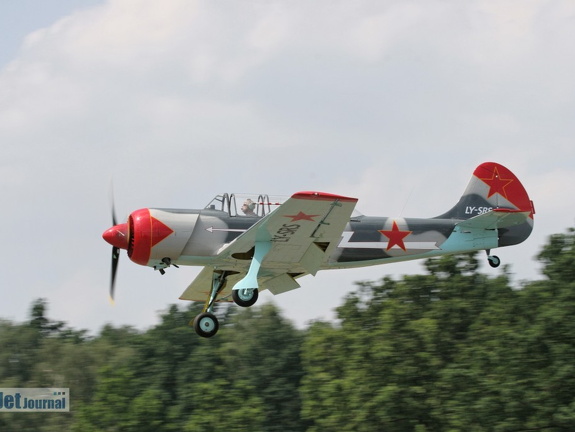 LY-SRS Jak-52 Pic2