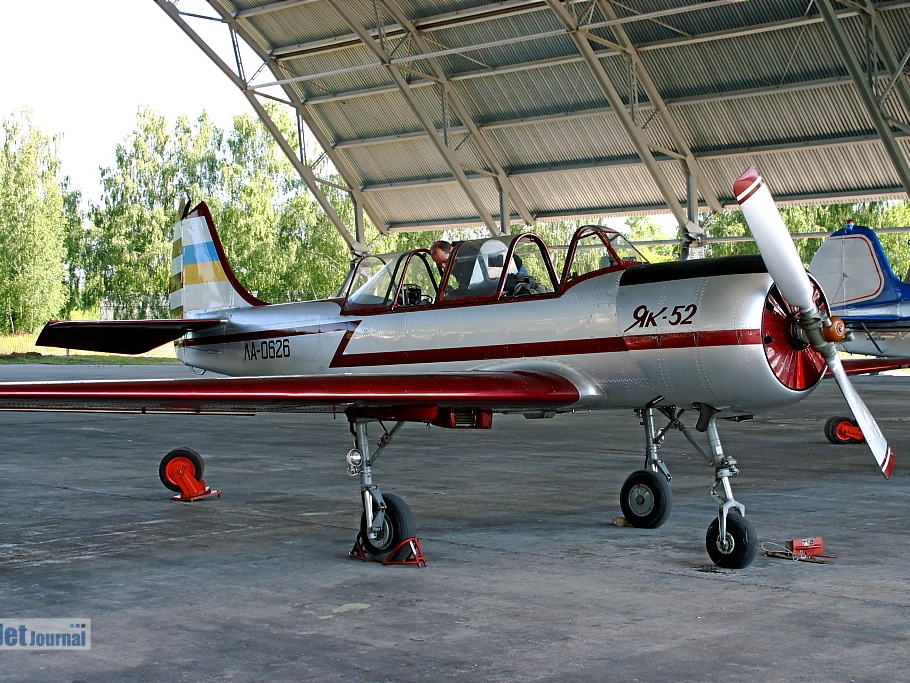 Jak-52, LA-0626