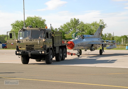 4003 MiG-21MFN CzAF
