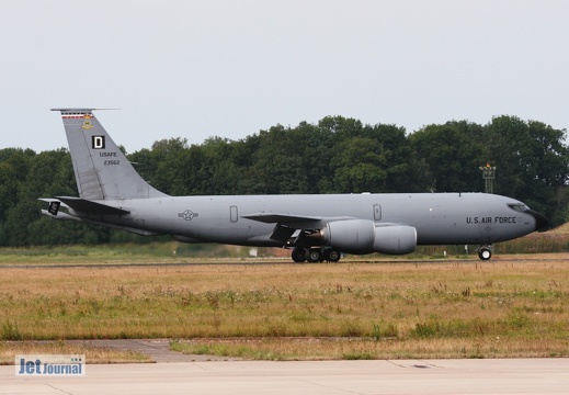 23562 KC-135R 351st ARS