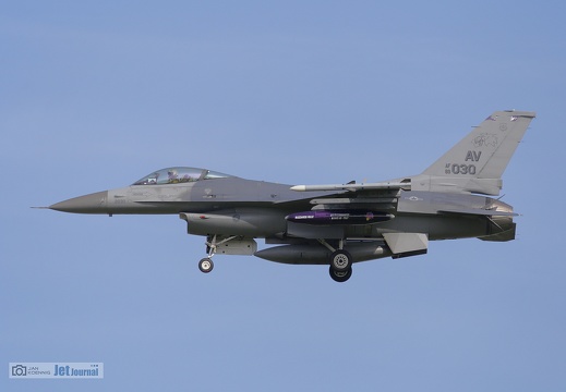 89-030, F-16C