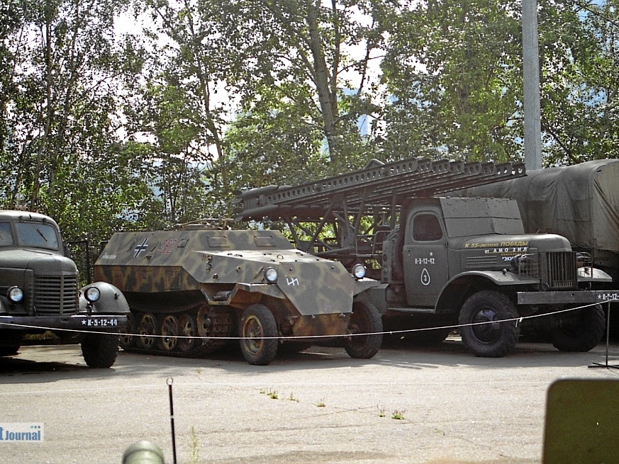 ZIL-160, Sd.KFZ.251, BM-13